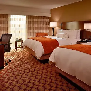 https://louisville-marriott-east.hotels-louisville.com